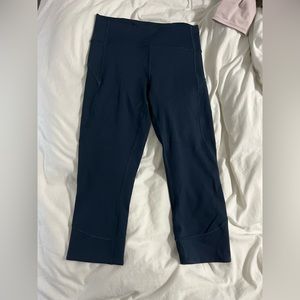 Lululemon Cropped Legging